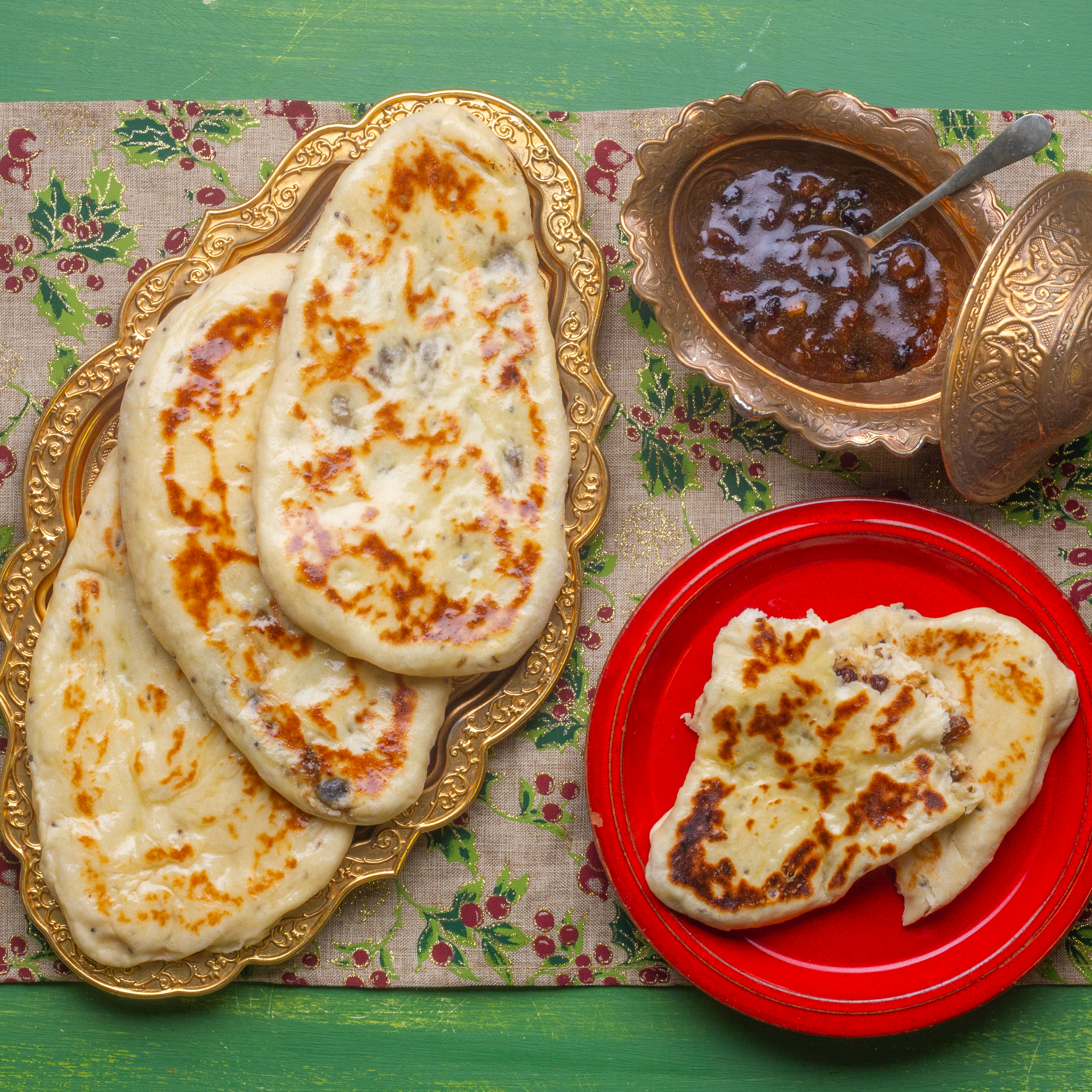 Christmas Peshwari Naans