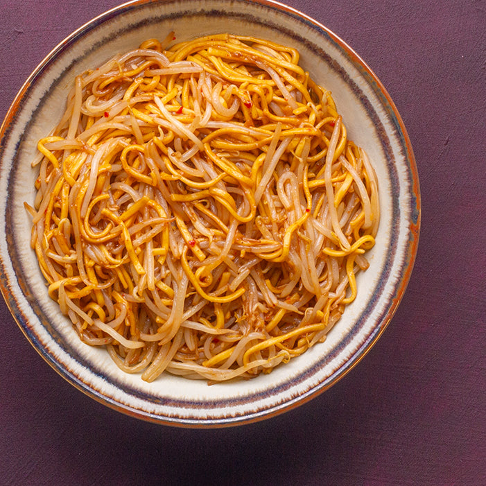 Stir-Fried Noodles & Beansprouts