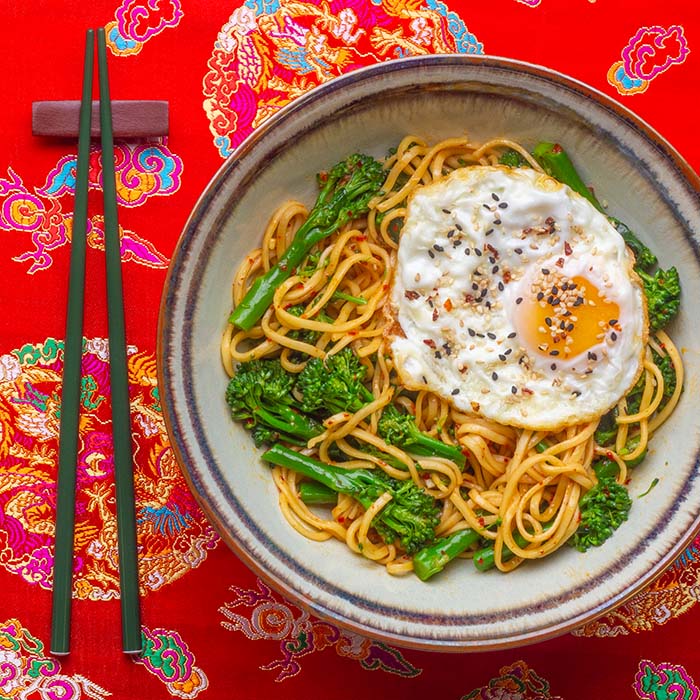 Easy Sizzling Chilli Oil Noodles